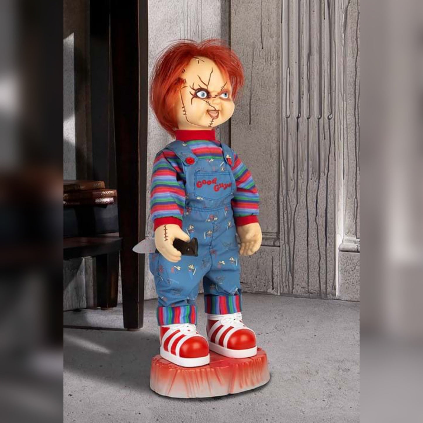 Child’s Play 25” Chucky Animatronic Prop